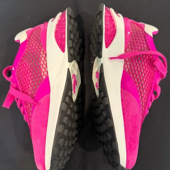 WOMEN'S AUTHENTIC JIMMY CHOO SNEAKER, NEW WITHOUT TAGS, NEVER WORN, US SIZE 8 - Picture 3 of 5